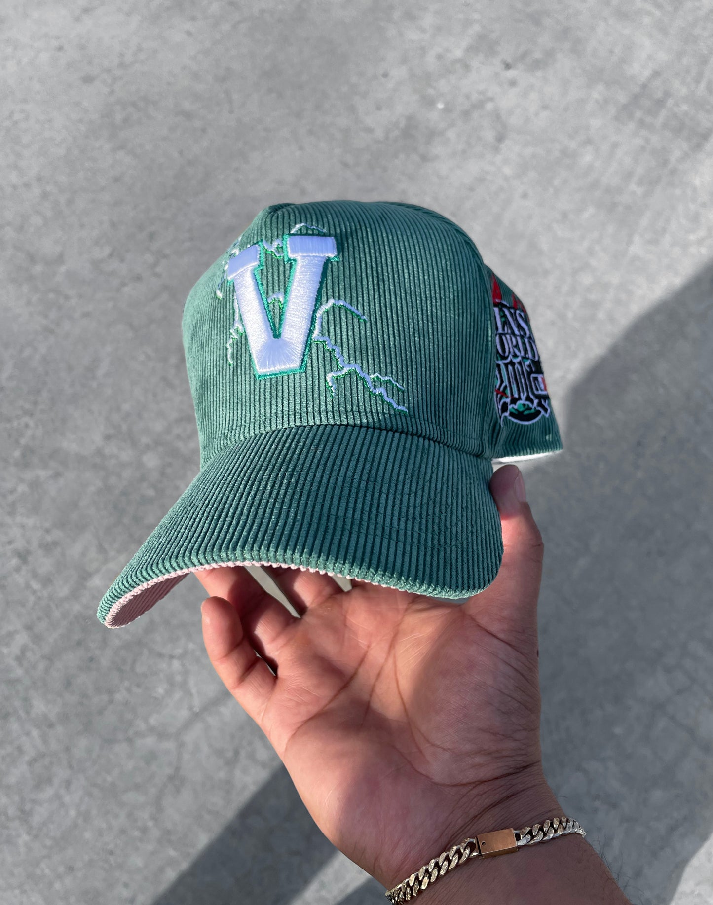 VILN "V" Lightning Hat (Mint.Green)