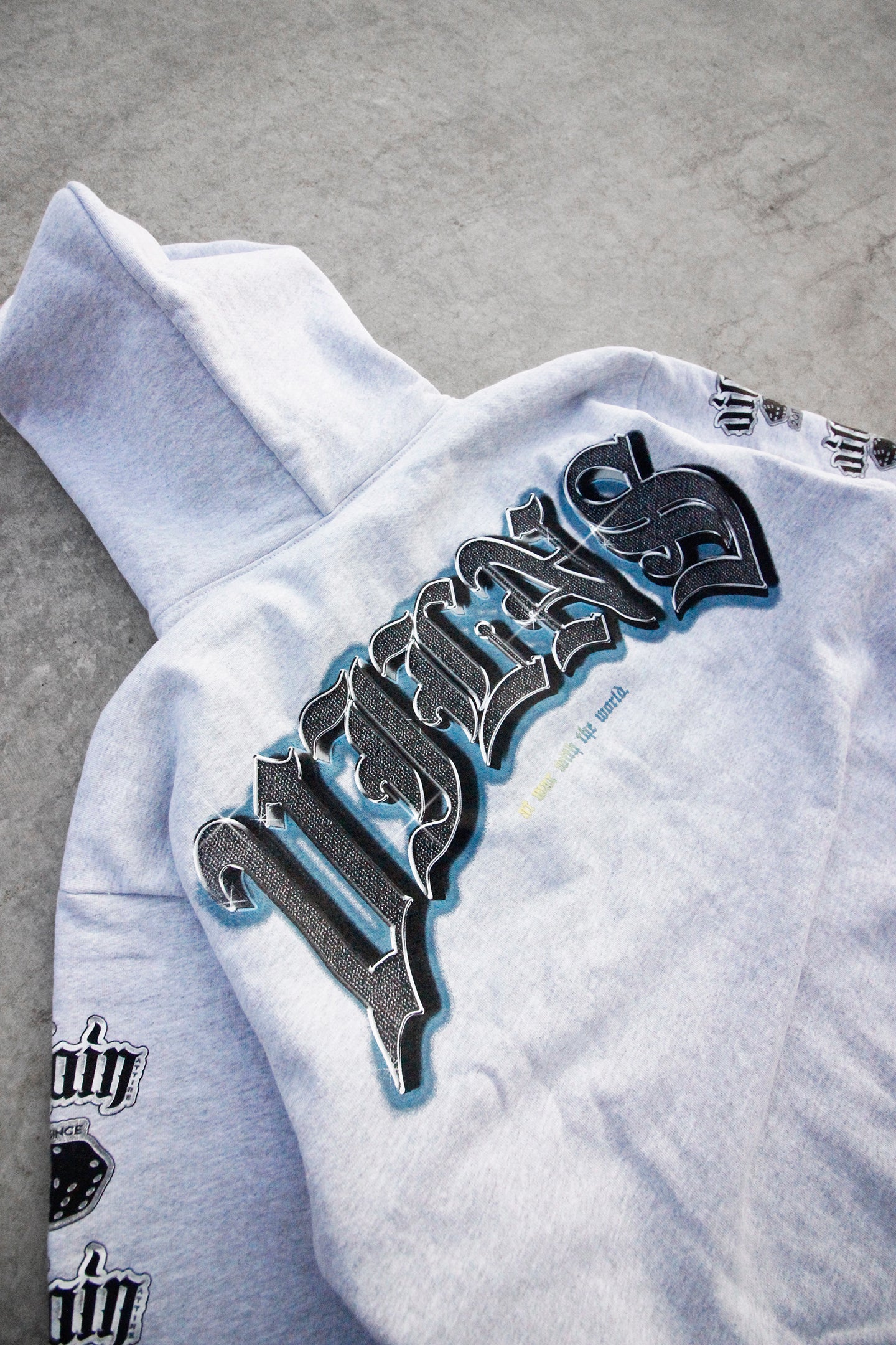 VILNS CHROME ZIP UP HOODIE / ASH GREY