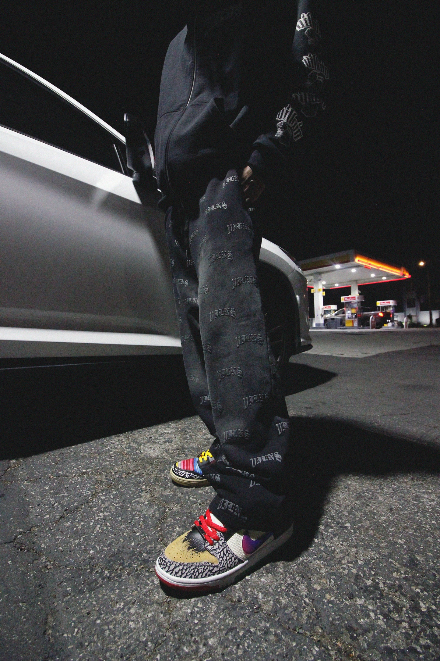 'SUN FADE VILNS' SWEATS (BAGGY)