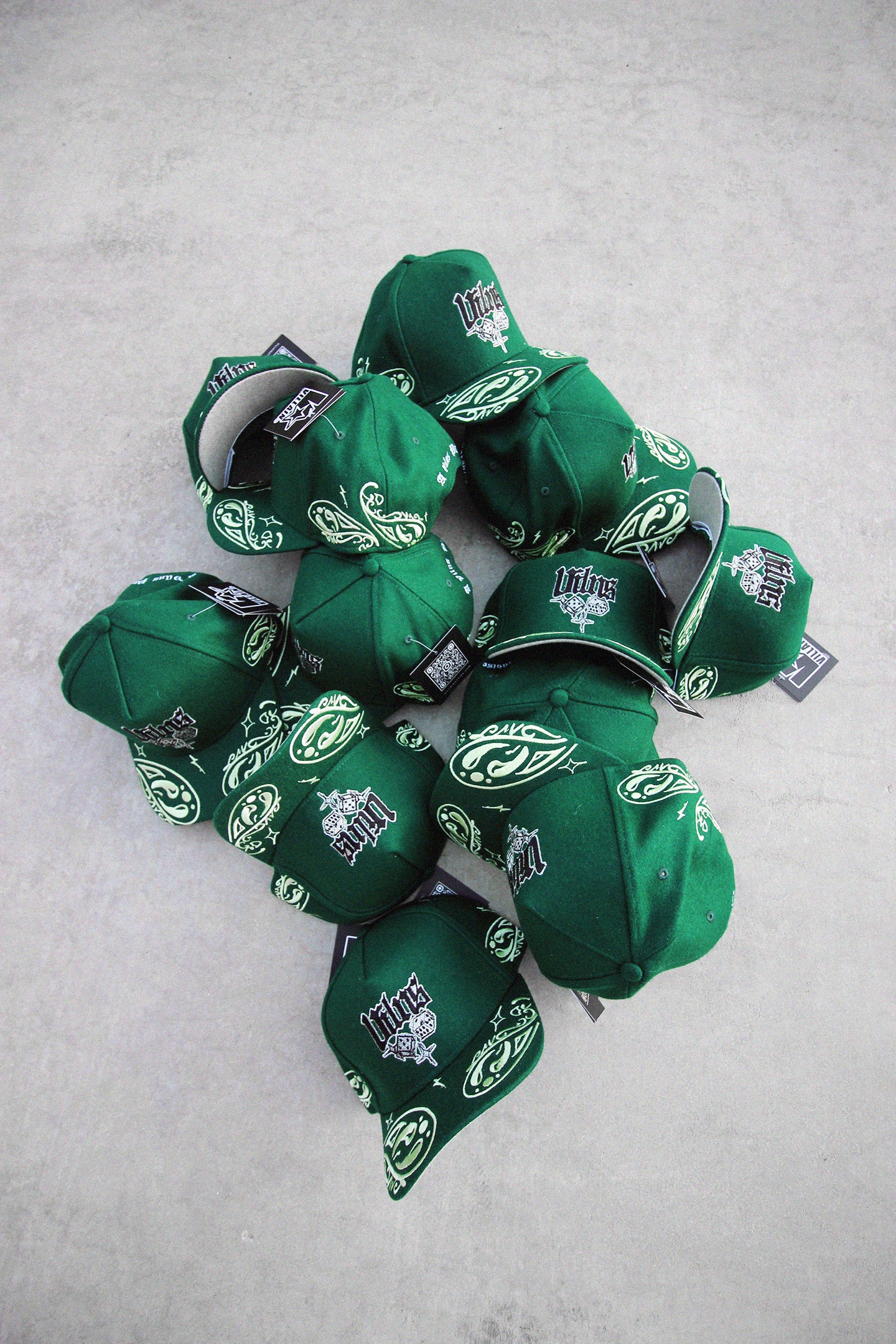 PAISLEY DREAM$ HAT / GREEN