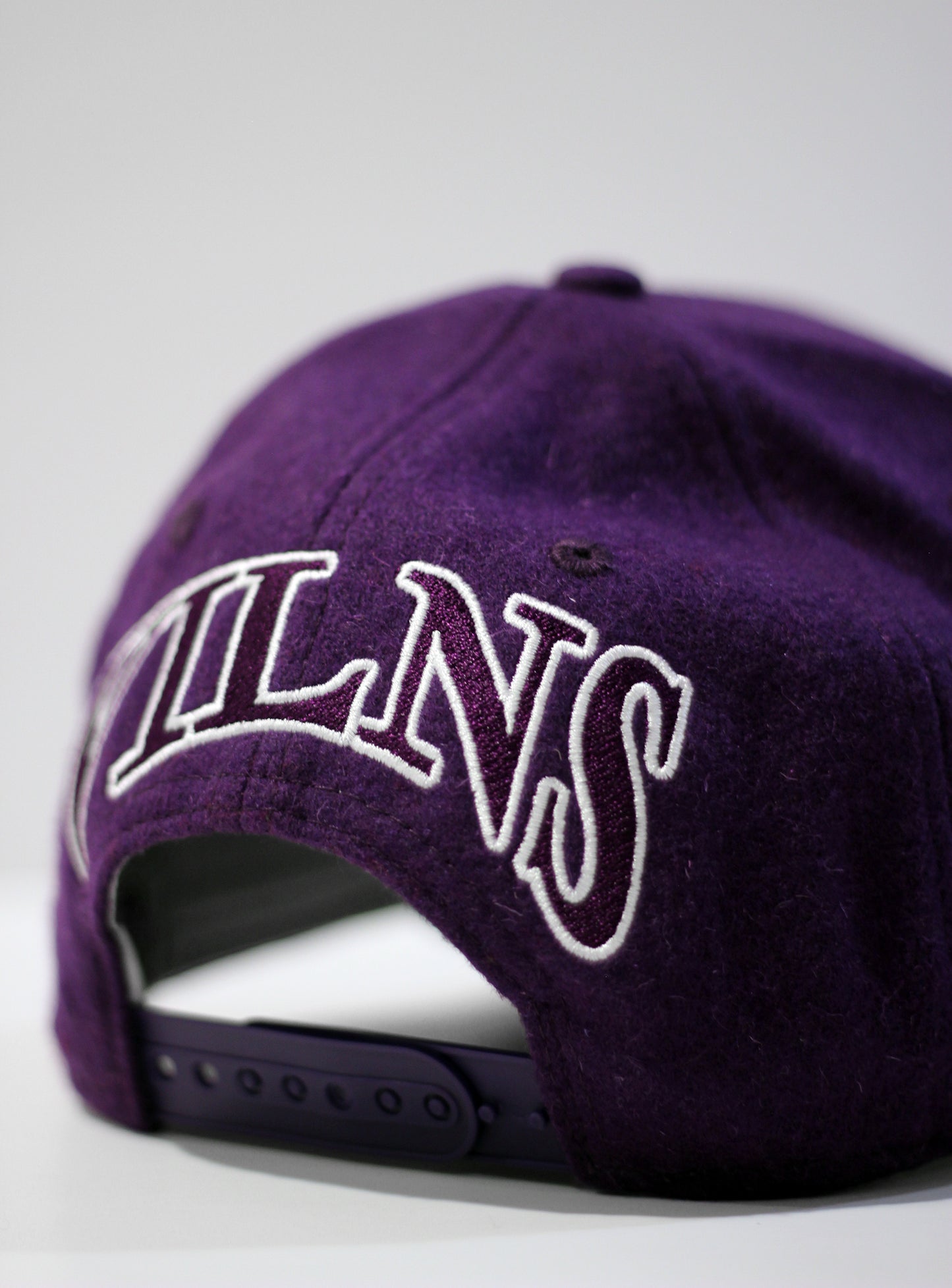 "V" Lightning Hat (Purple)