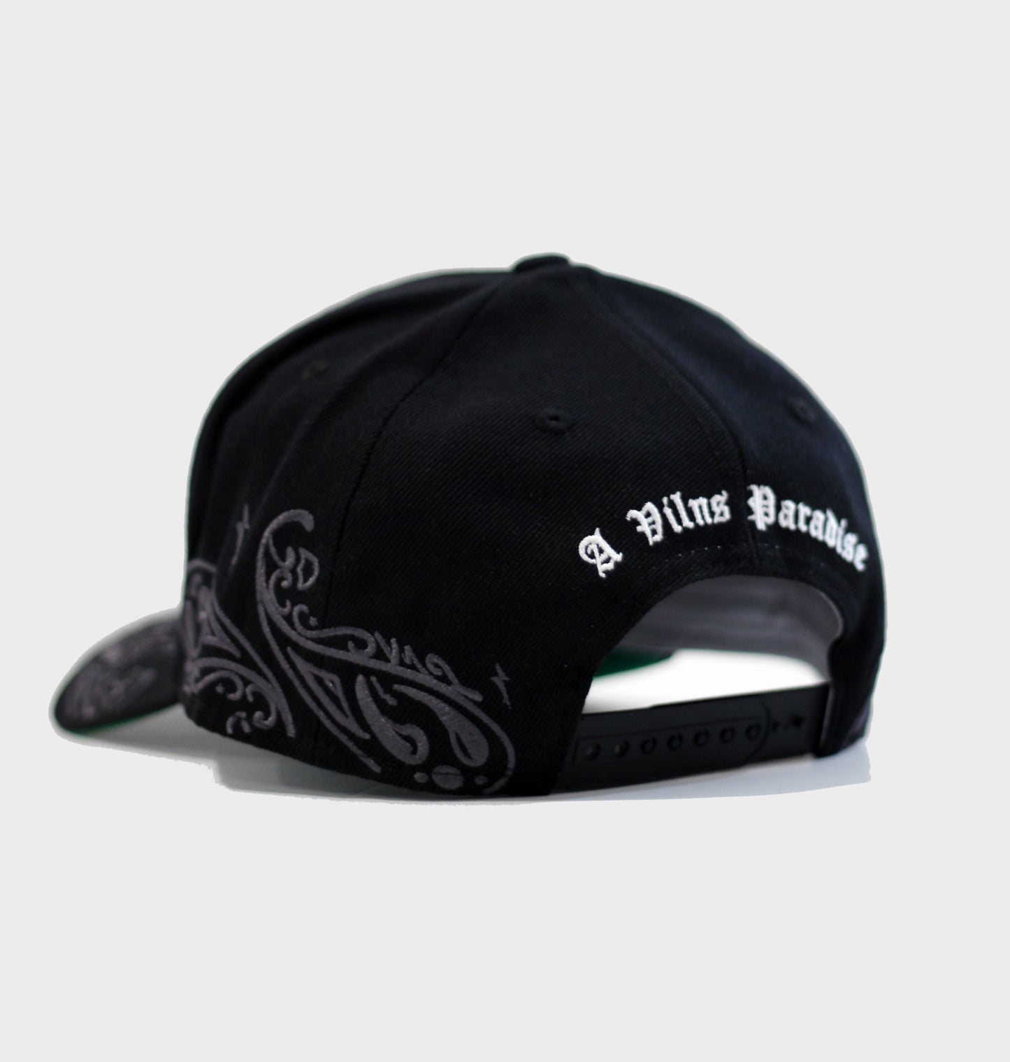V'S PAISLEY HAT / BLACK
