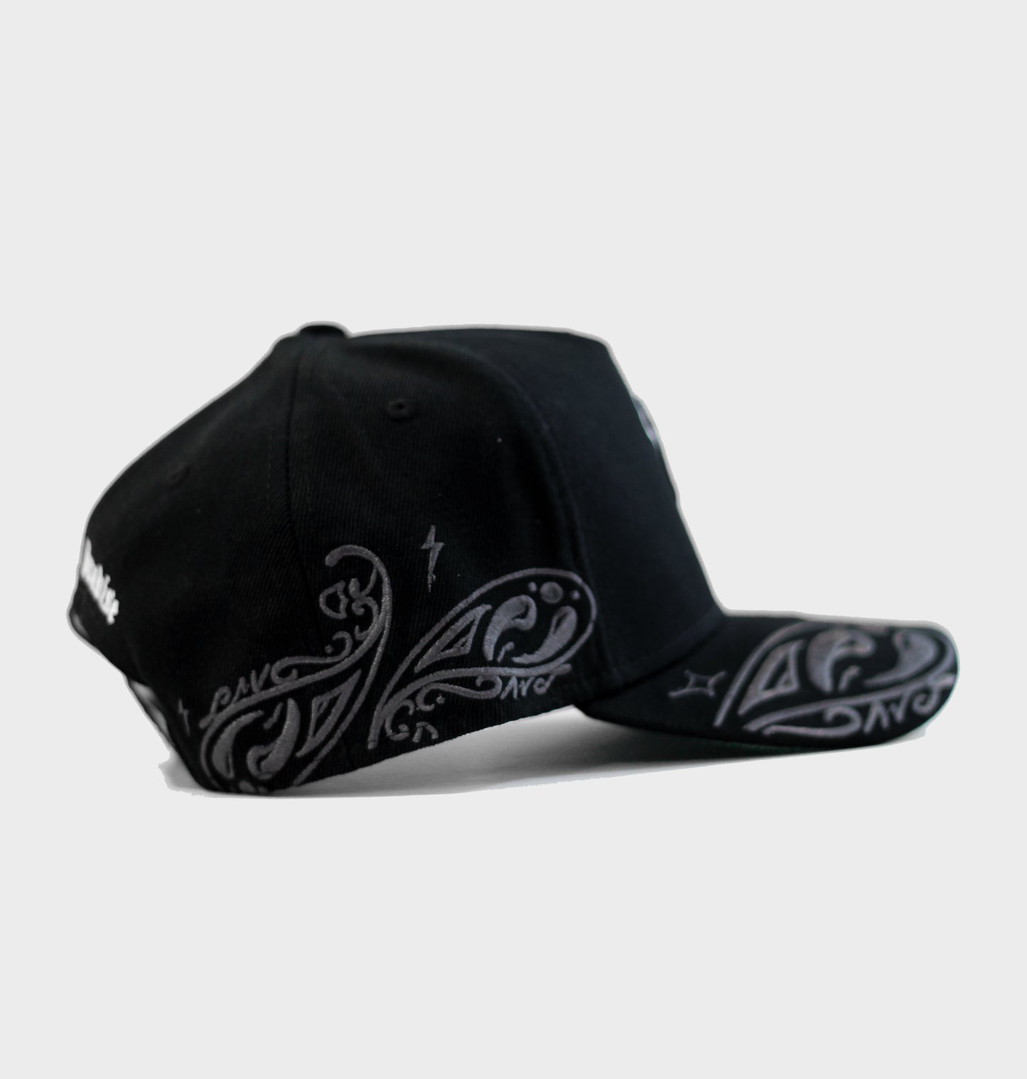 V'S PAISLEY HAT / BLACK