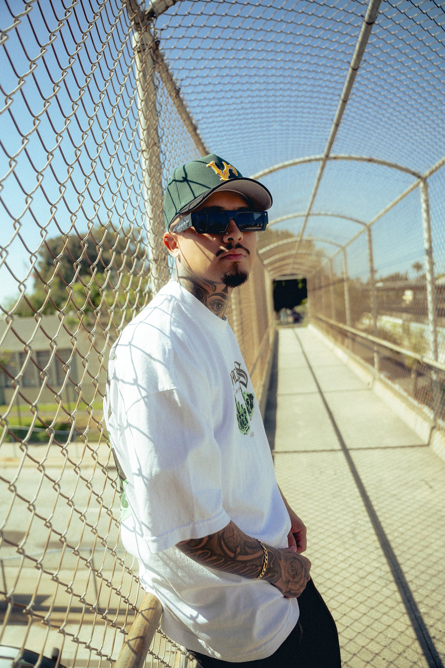 "V'$" A-FRAME (Olive/Black)