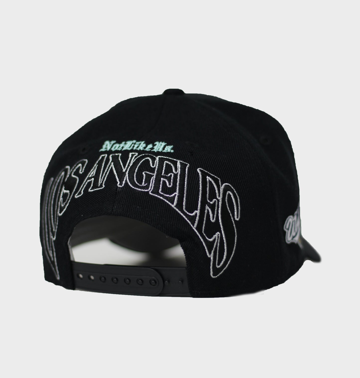 VILNS "LA" A-Frame (Black)