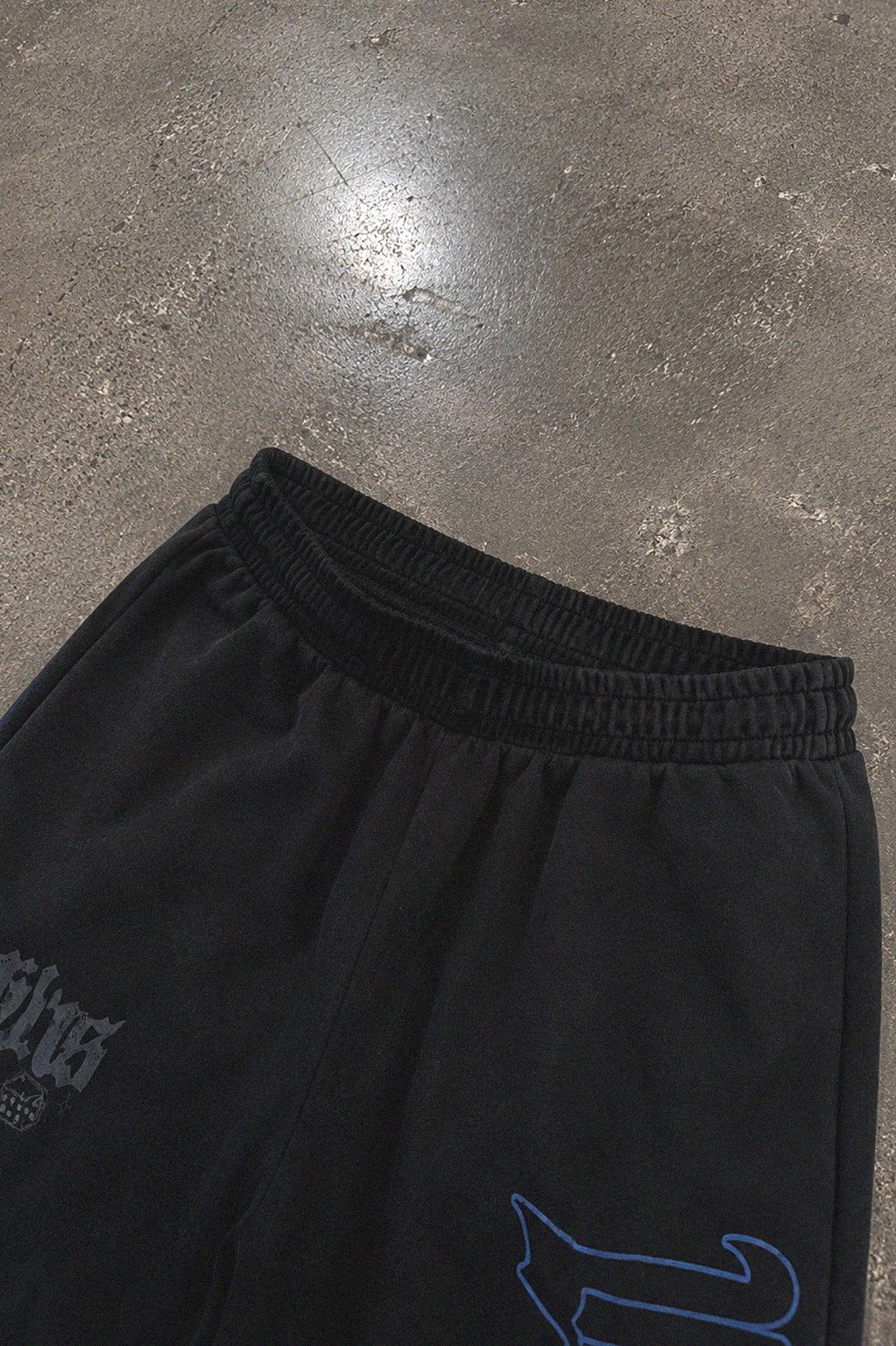 COZY VILN SWEATS (Black)
