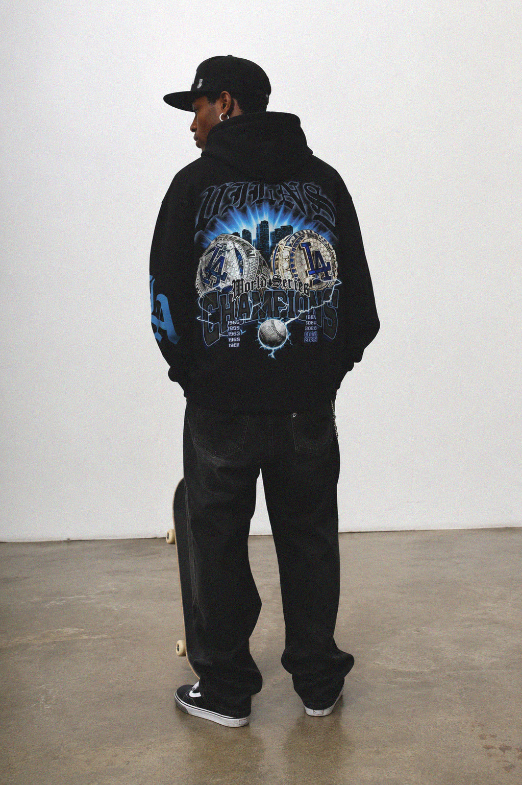 LA RINGS HOODIE (Black)