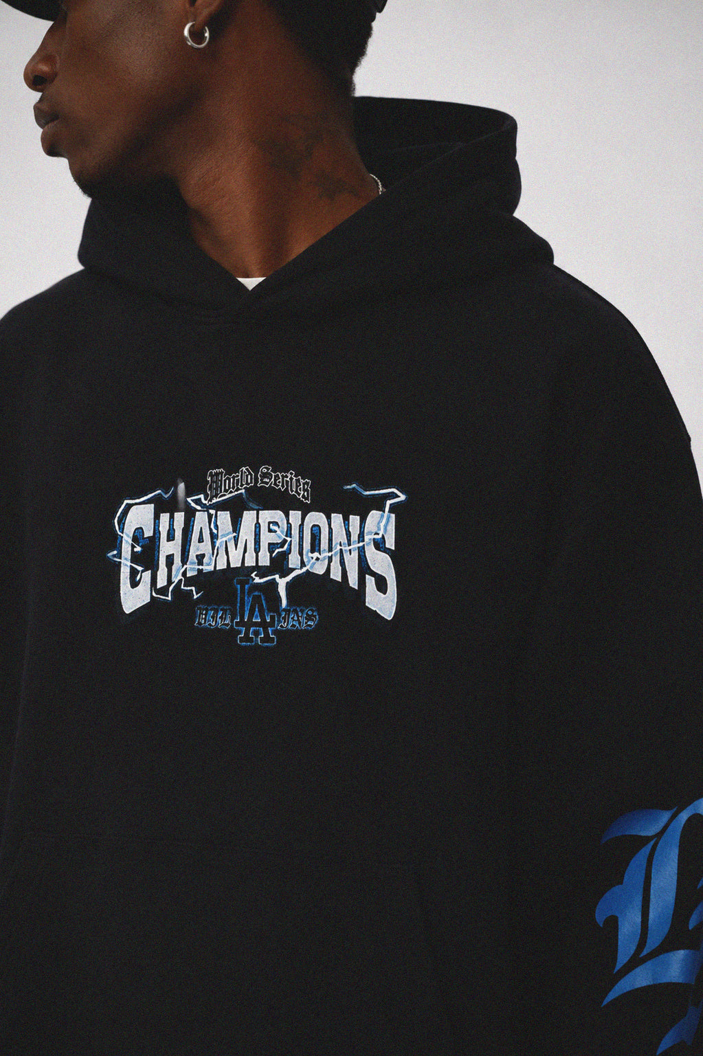 LA RINGS HOODIE (Black)