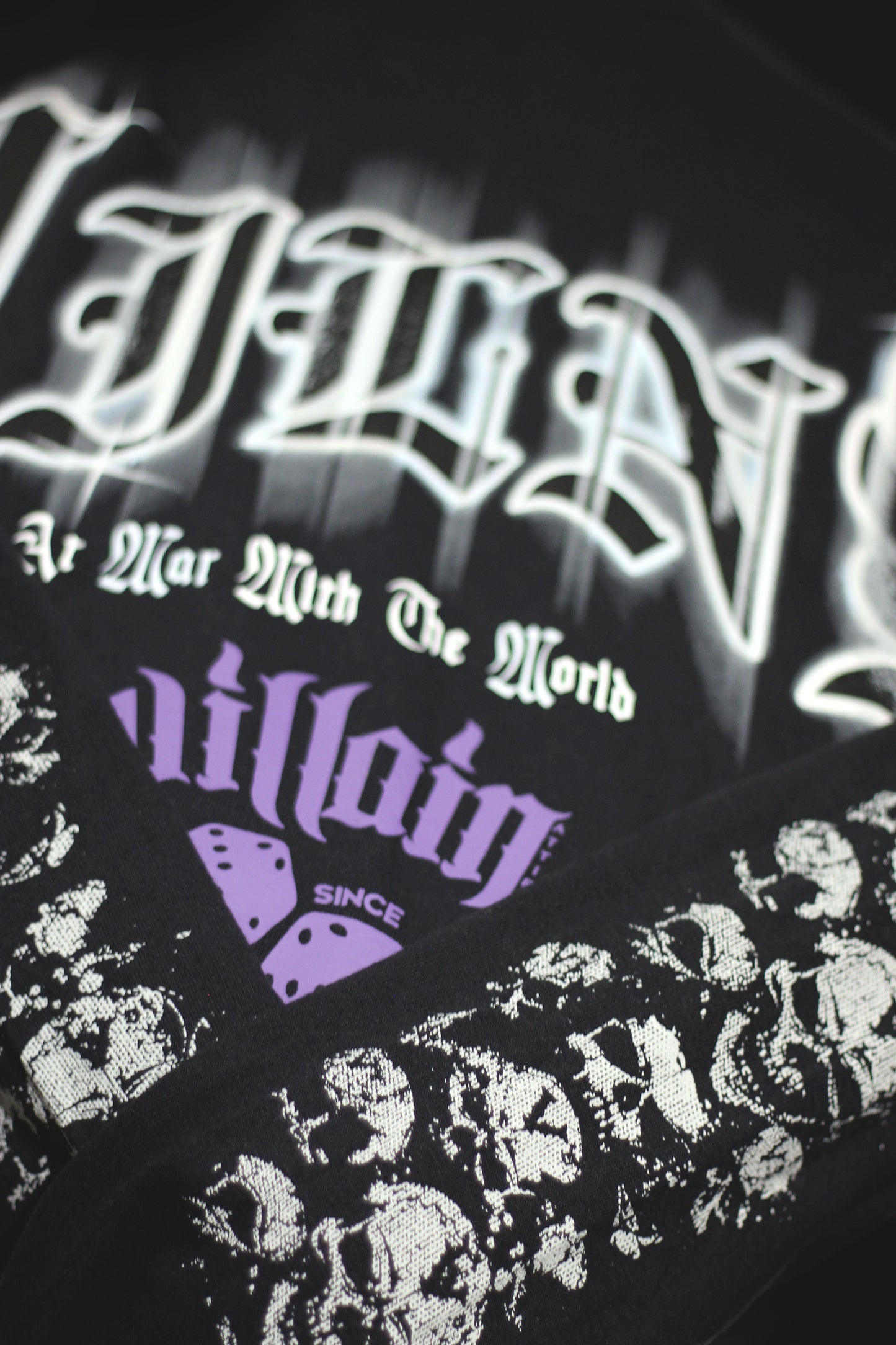 BONEYARD LONG SLEEVE (BLACK)