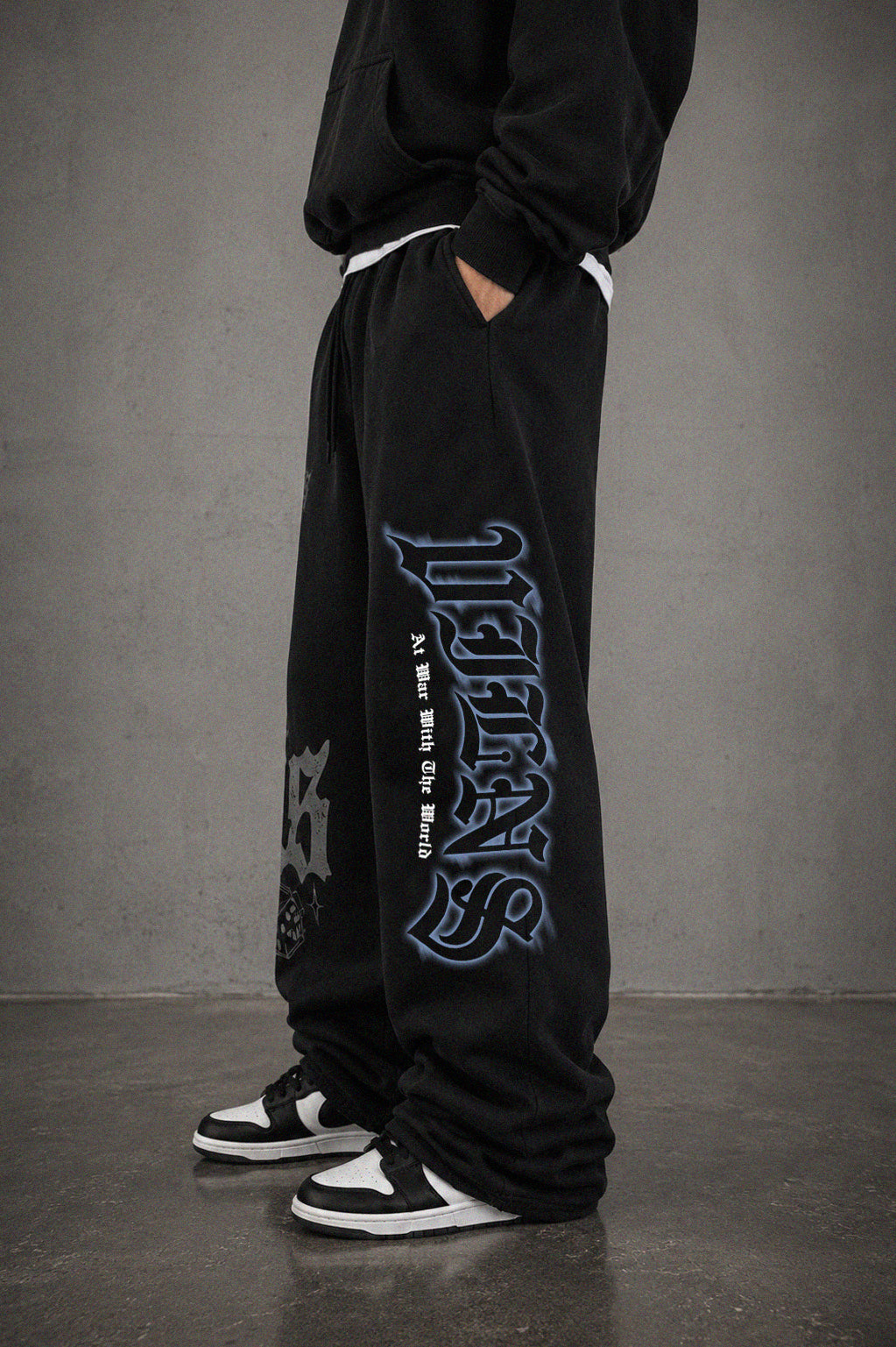COZY VILN SWEATS (Black)