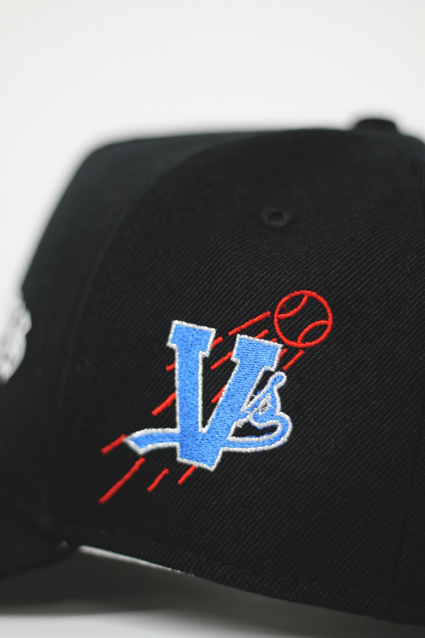 VILNS "LA" A-Frame (Black)