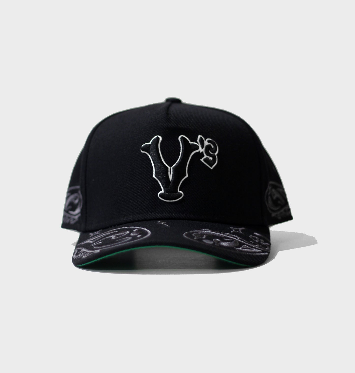"V'$" PAISLEY A-FRAME (RESTOCK)
