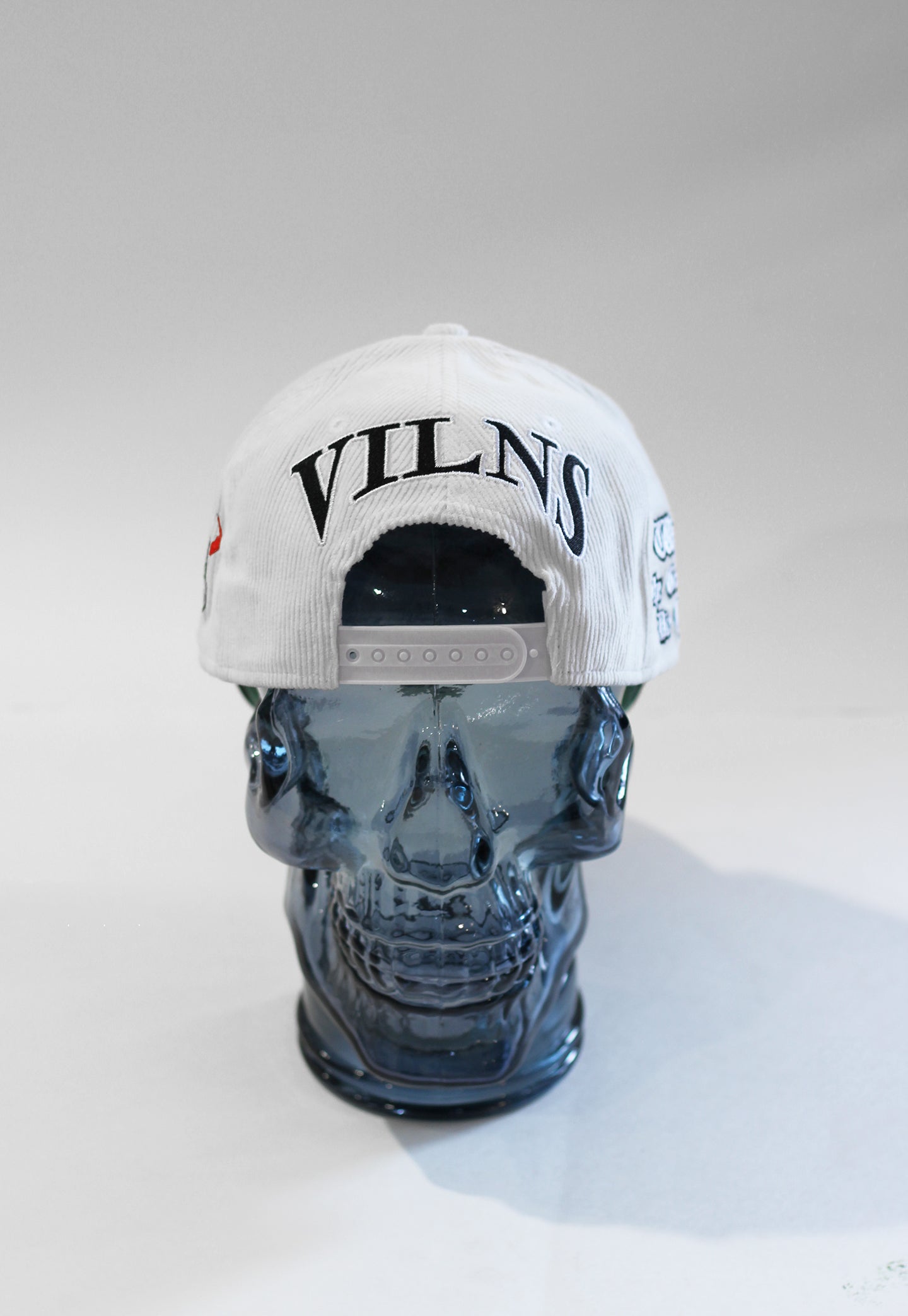 VILN "V" Lightning Hat (OFF-WHITE/GREEN)