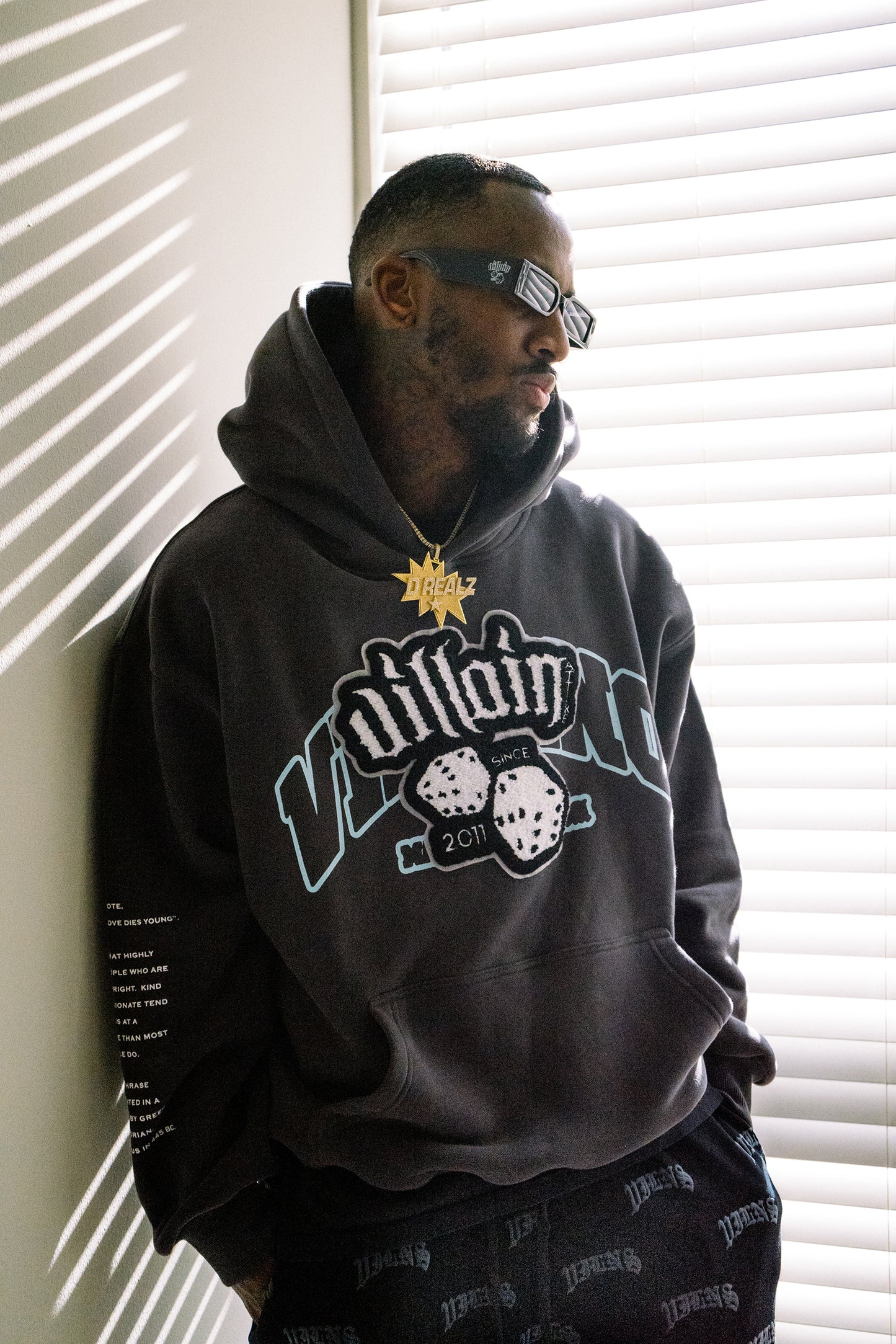 "VILN 'GODS LOVE" HOODIE (Grey)