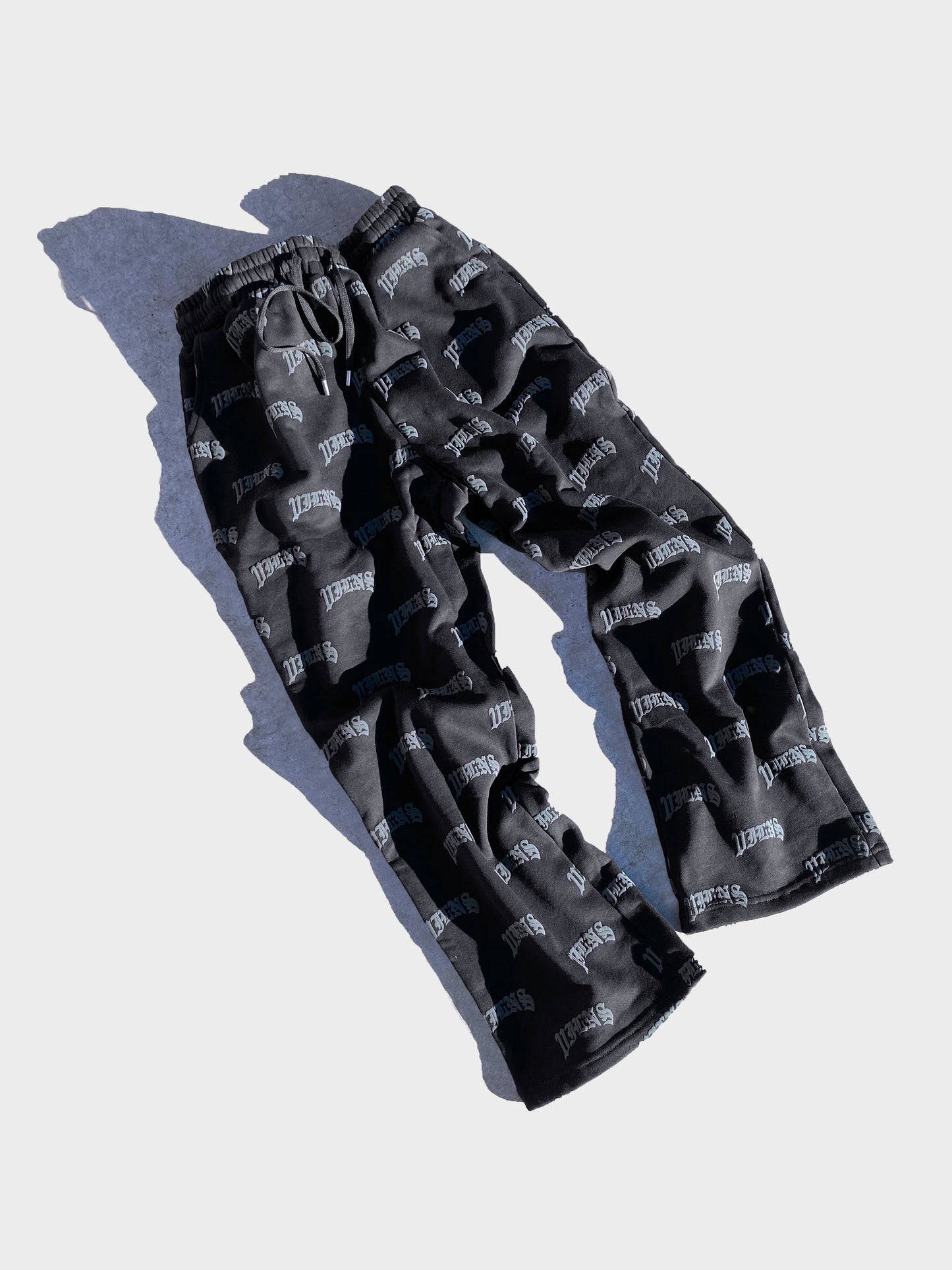 'OLD ENGLISH' SWEATPANTS (RESTOCK COMING SOON)